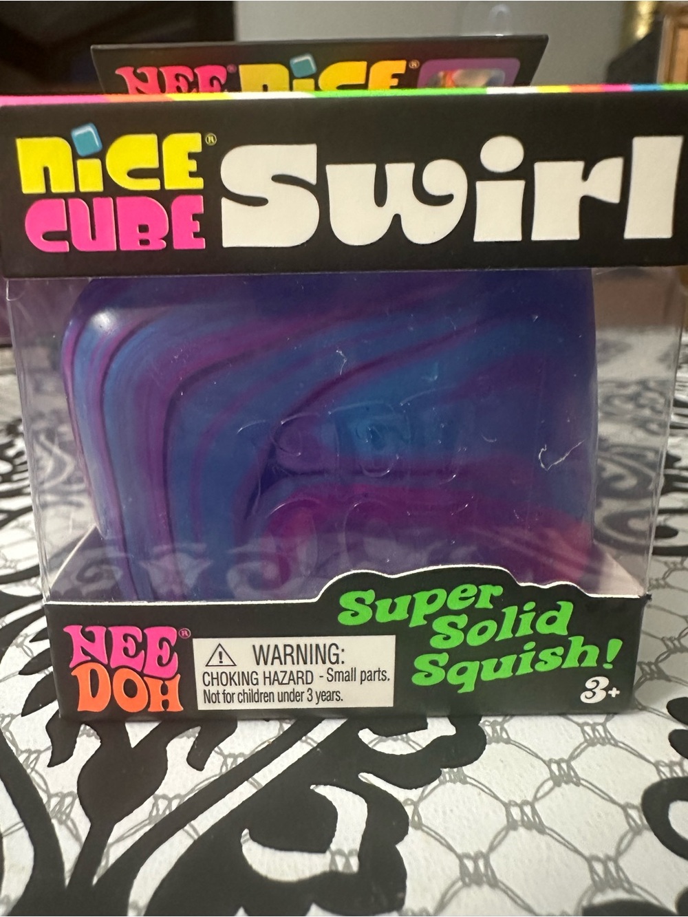 Nice Cube Swirl Super Solid Squish - Purple & Blue